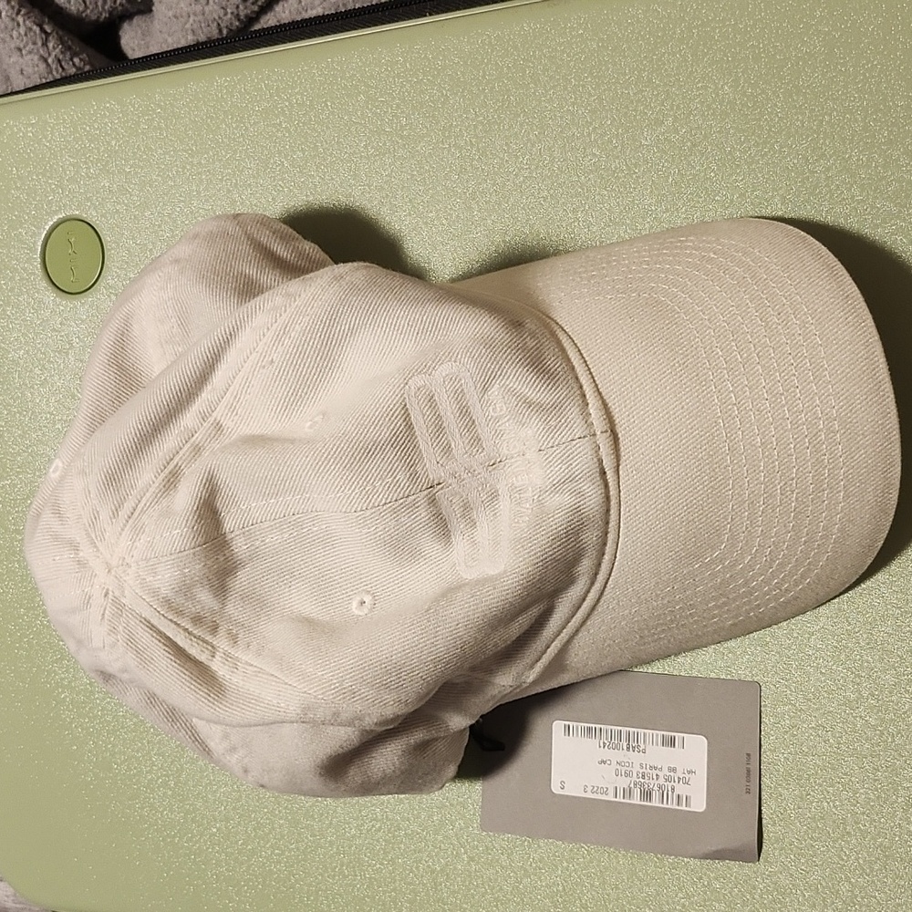 Balenciaga BB Paris Icon Cap